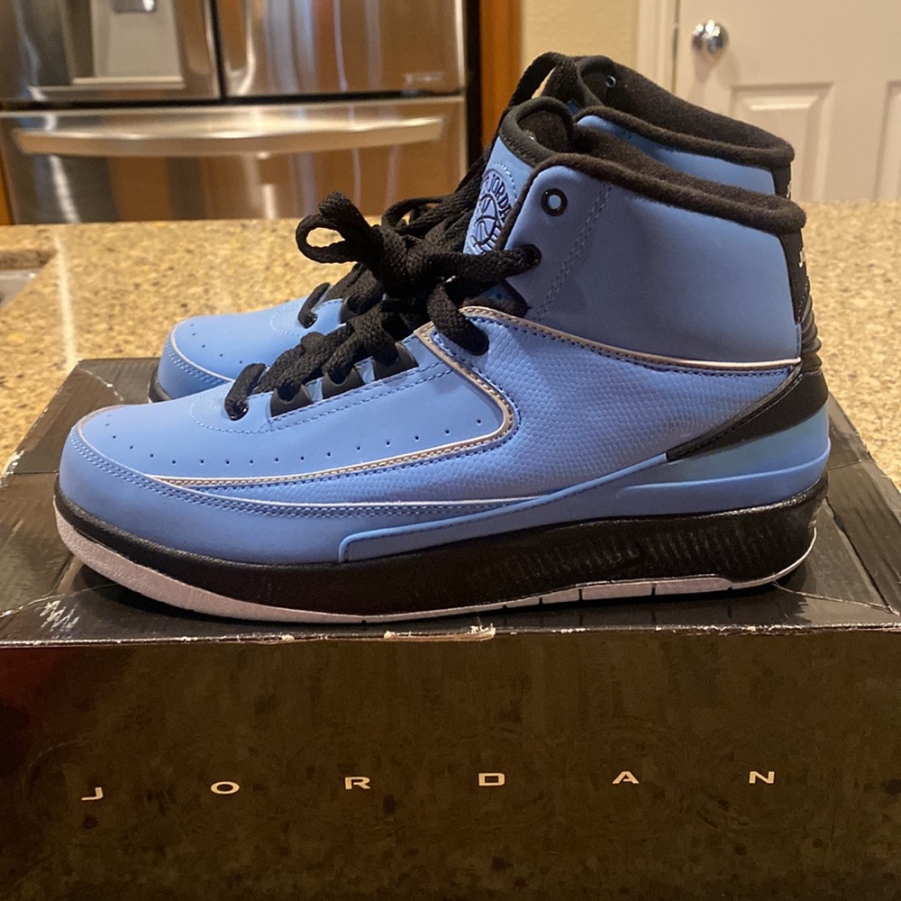 Jordan 2 GS - Picture 8 of 9